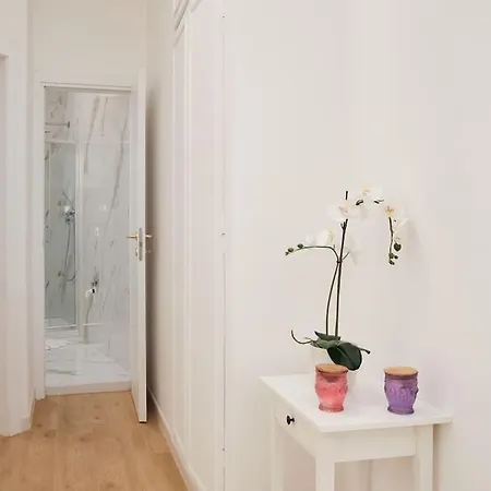 Apartamento 20 Minuti Vaticano - Nido Shopping Folkoristico By Hôtea