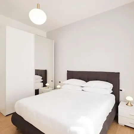 20 Minuti Vaticano - Nido Shopping Folkoristico By Hôtea Apartamento Roma